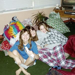 Meet your Posher, Gloria